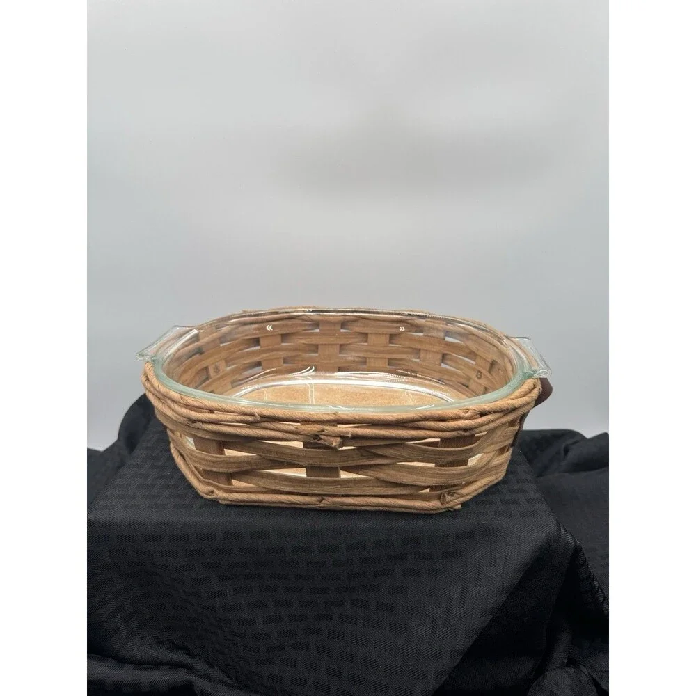 Vtg Pyrex 2 Qt Oval Casserole Dish W/ Woven Baker Basket Leather Handles 702